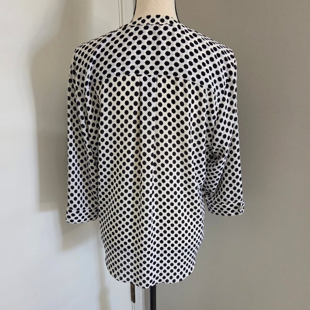 Black and White Button Down Shirt Medium Polka Dot Blouse Top 3/4 Sleeves Knot - Picture 7 of 10